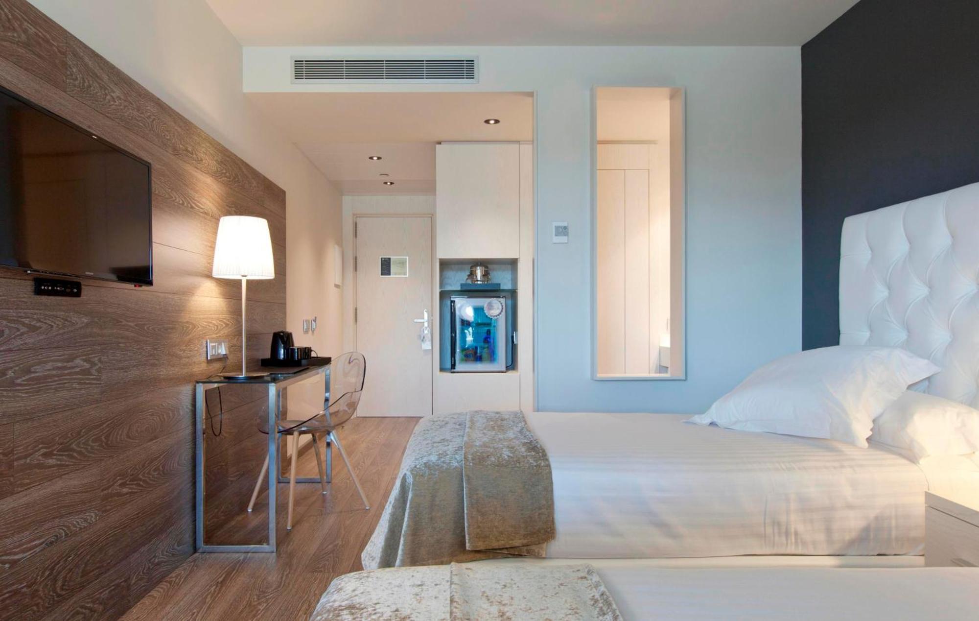 Hotel Sb Plaza Europa L'Hospitalet de Llobregat Luaran gambar